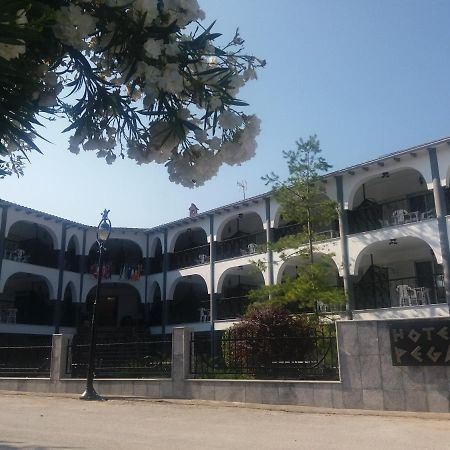 Pegasus Hotel 卡尼奥提 外观 照片